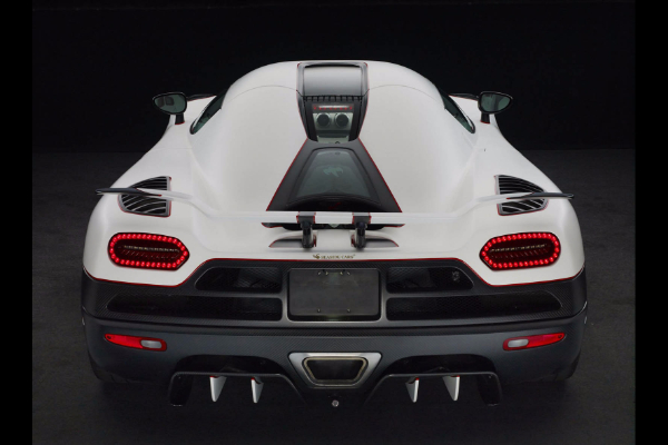 Svajcarski-koenigsegg-agera-r