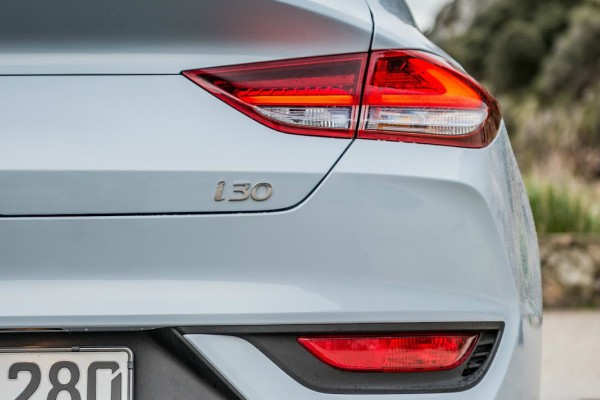 hyundai-i30-fastback-startuje-sa-pohodom-na-evropu