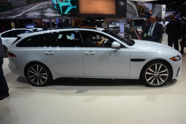 karavan-za-jedno-mesto-iznad-svih-jaguar-xf-sportbrake