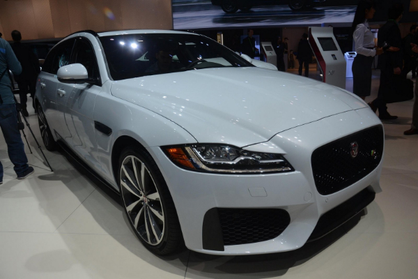 karavan-za-jedno-mesto-iznad-svih-jaguar-xf-sportbrake