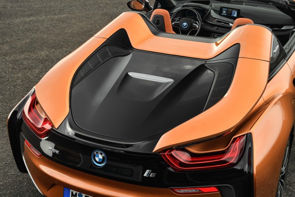 novi-bmw-i8-roadster-i-coupe