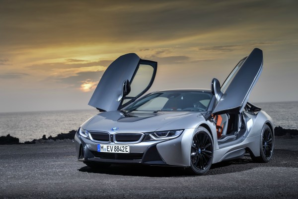 novi-bmw-i8-roadster-i-coupe