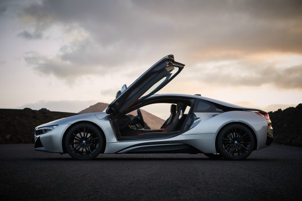 novi-bmw-i8-roadster-i-coupe