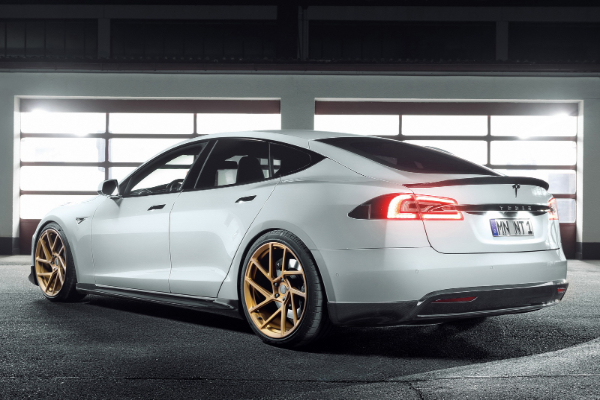 novitec-ima-opasne-planove-za-tesla-model-s-