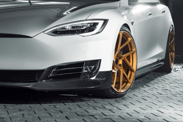 novitec-ima-opasne-planove-za-tesla-model-s-