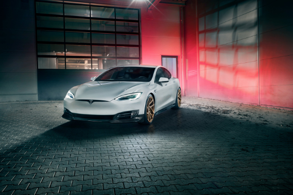 novitec-ima-opasne-planove-za-tesla-model-s-