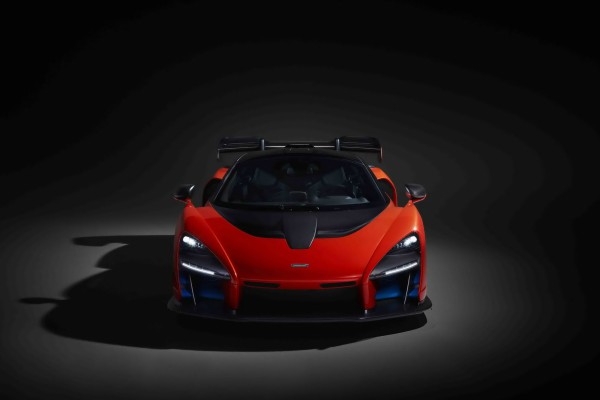 novi-mclaren-senna-je-ulicno-legani-trkacki-model