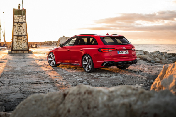 novi-detalji-o-2018-audi-rs4-avant-modelu