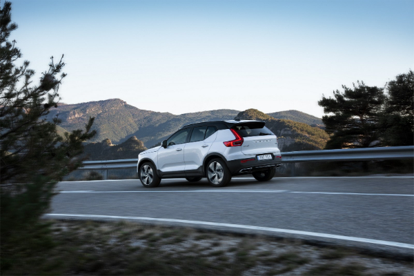 najnoviji-volvo-xc40-predstavlja-nove-ponude