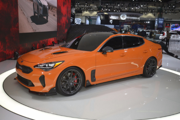 kia-stinger-zeli-da-bude-najbolji-model-na-dva-kontinenta