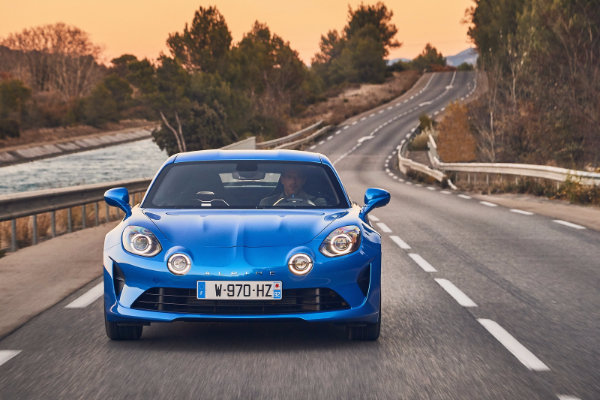 alpine-predstavlja-svoj-a110-premiere-edition