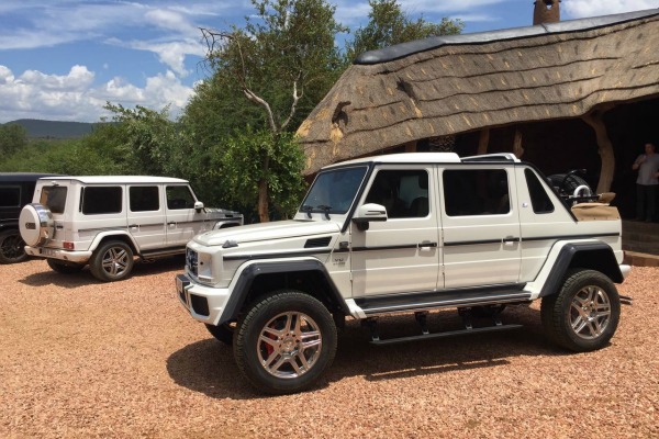 mercedes-maybach-g650-landaulet-