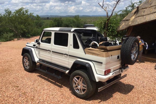 mercedes-maybach-g650-landaulet-