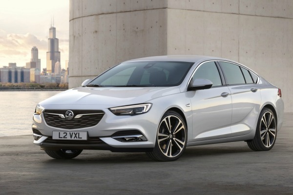 opel-insignia-grand-sport