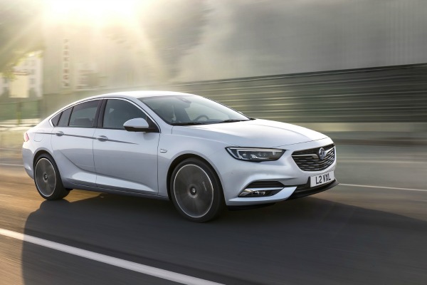 opel-insignia-grand-sport