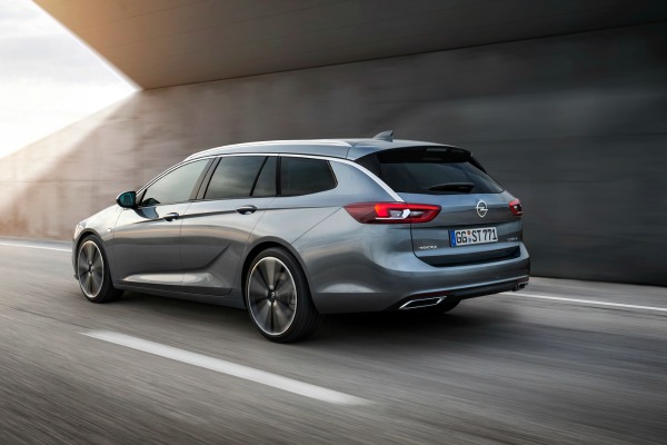 opel-insignia-grand-sport