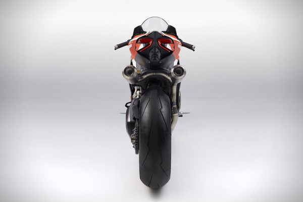 novi-ducati-1299-superleggera-masina-bez-premca