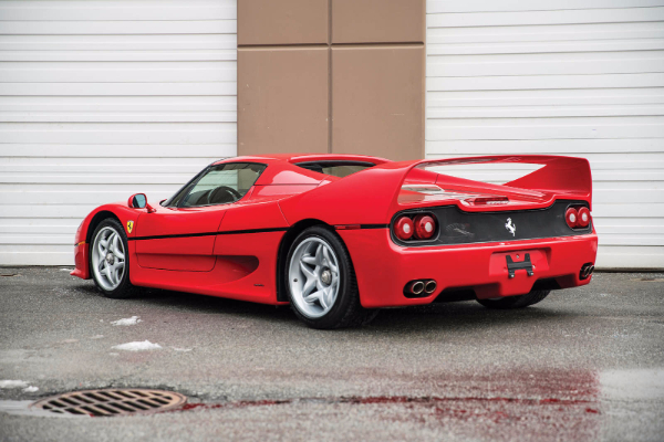 ferrari-f50-majka-tajsona