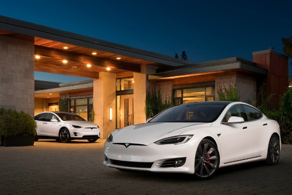 tesla-na-testu-do-100-za-238-sekundi