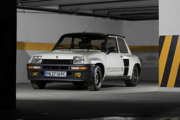 savrseno-ocuvani-renault-5-turbo-2-iz-1983-