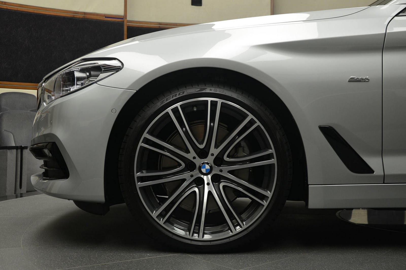 nova-generacija-bmw-540i-sport-line-modela