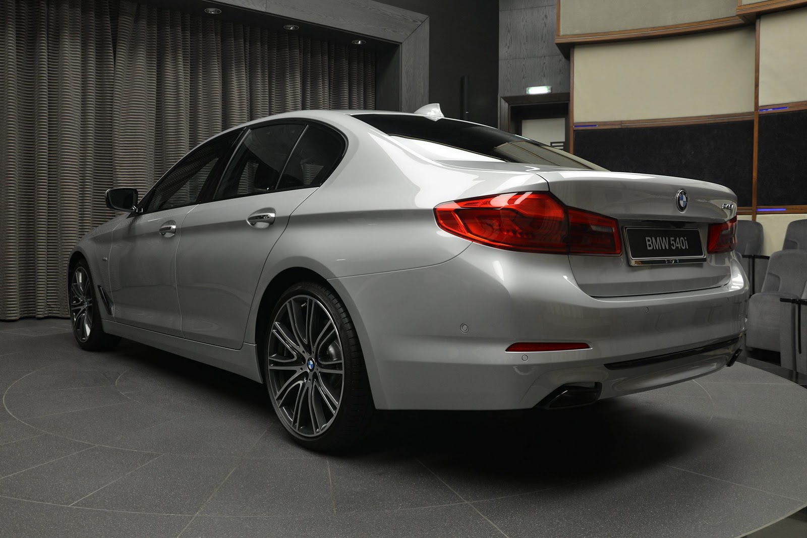 nova-generacija-bmw-540i-sport-line-modela