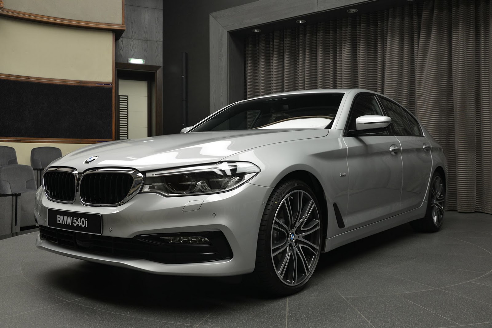 nova-generacija-bmw-540i-sport-line-modela