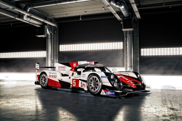 treci-prototip-za-le-mans-kompanije-toyota