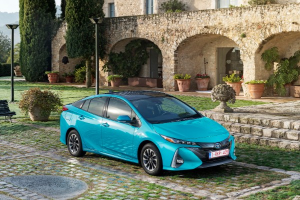 prius-plug-in-hybrid-za-evropsko-trziste