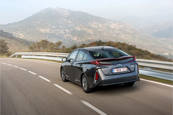 prius-plug-in-hybrid-za-evropsko-trziste