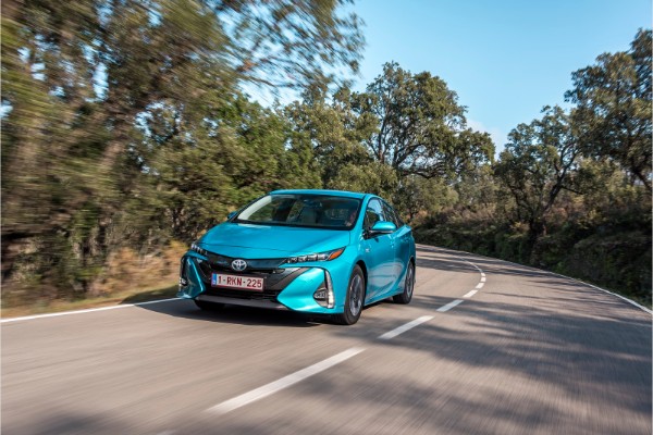 prius-plug-in-hybrid-za-evropsko-trziste