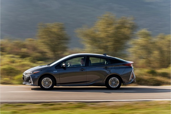 prius-plug-in-hybrid-za-evropsko-trziste