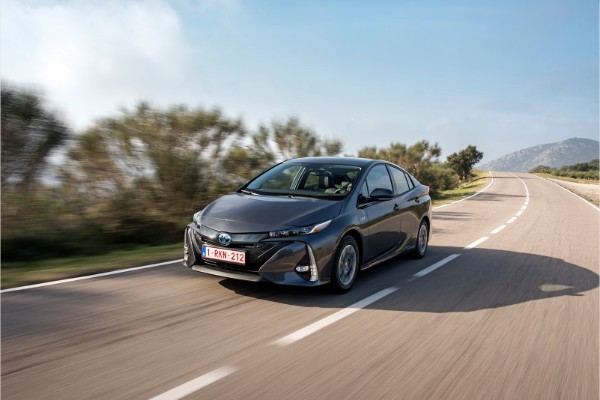 prius-plug-in-hybrid-za-evropsko-trziste