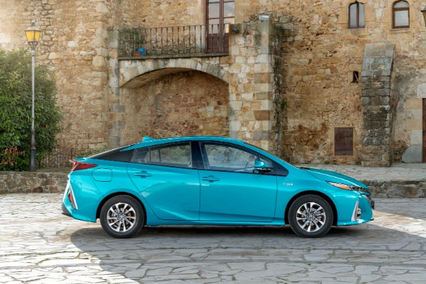 prius-plug-in-hybrid-za-evropsko-trziste