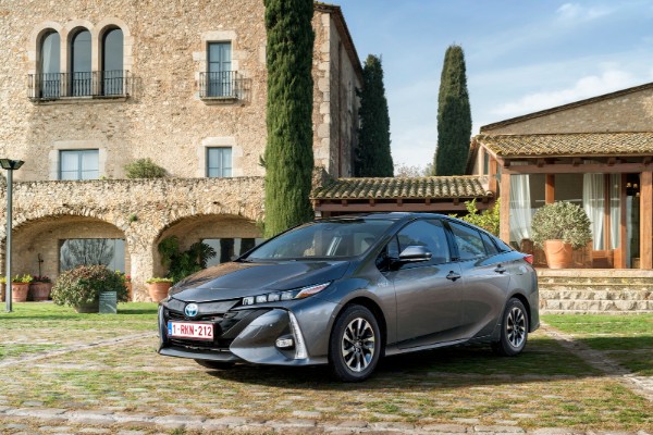 prius-plug-in-hybrid-za-evropsko-trziste