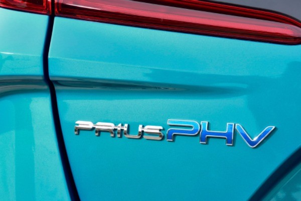 prius-plug-in-hybrid-za-evropsko-trziste
