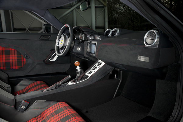 lotus-predstavio-evora-sport-410-model