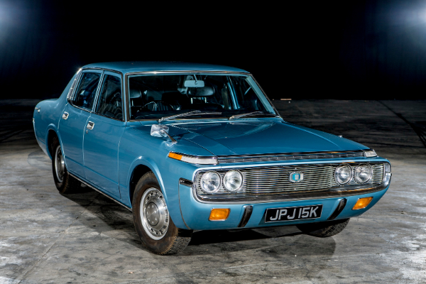 toyota-crown-na-putu-posle-25-godina