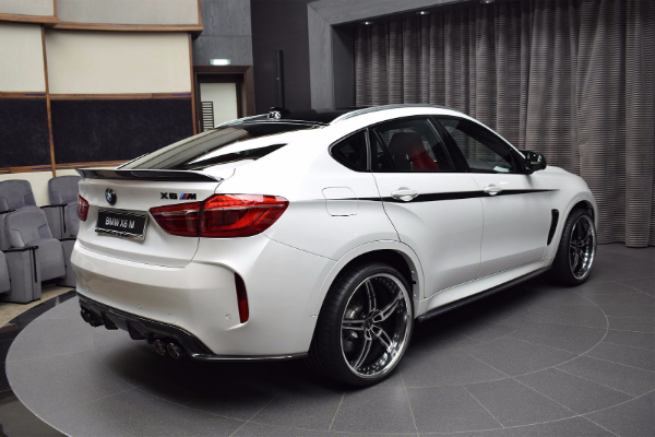 bmw-x6m-kreiran-3d-tehnologijama