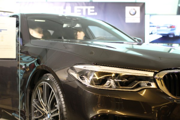 premijerno-predstavljen-novi-bmw-serije-5