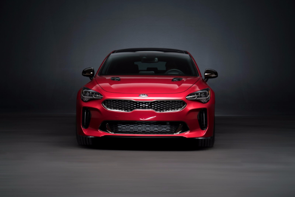 odmah-nakon-serije-4-stize-kia-stinger-rwd-sports-sedan