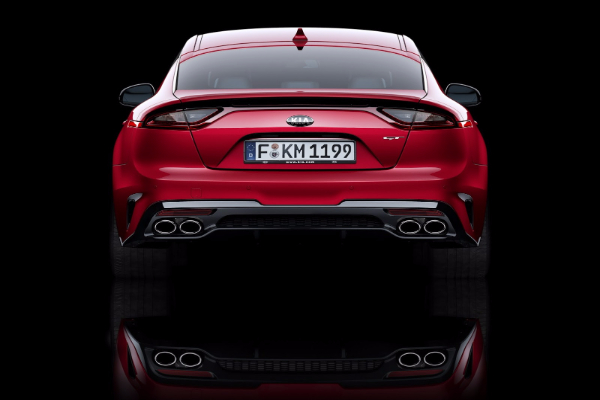 odmah-nakon-serije-4-stize-kia-stinger-rwd-sports-sedan