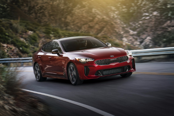 odmah-nakon-serije-4-stize-kia-stinger-rwd-sports-sedan