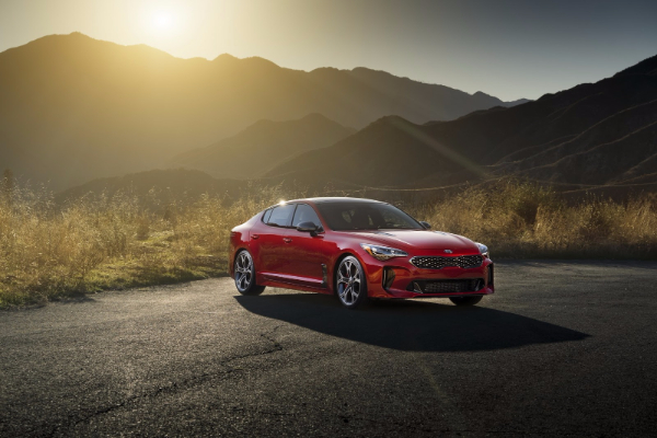 odmah-nakon-serije-4-stize-kia-stinger-rwd-sports-sedan