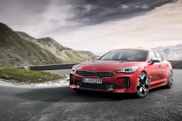 odmah-nakon-serije-4-stize-kia-stinger-rwd-sports-sedan