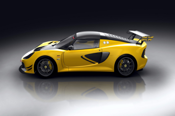 trkacki-lotus-exige-race-380