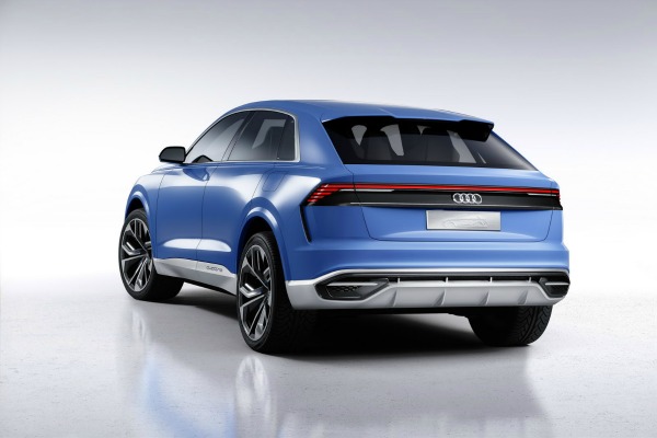 mocni-krosover-audi-sq8