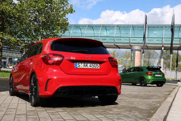 mercedes-amg-a45-protiv-obicnog