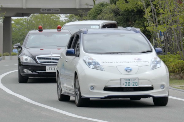 sledeci-nissan-leaf-dobija-poluautonomne-tehnologije