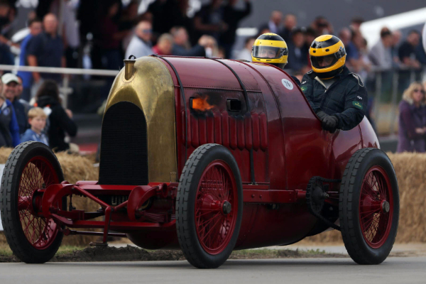 neprocenjivi-klasici-goodwood-festivala